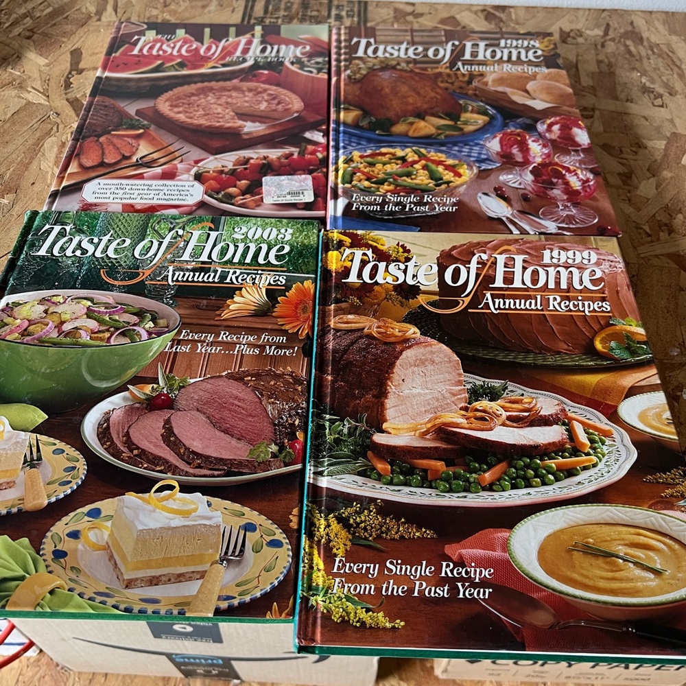 Lot of 4 vintage Taste of Home Annual Recipes cookbooks, 1998, 1999, 2003